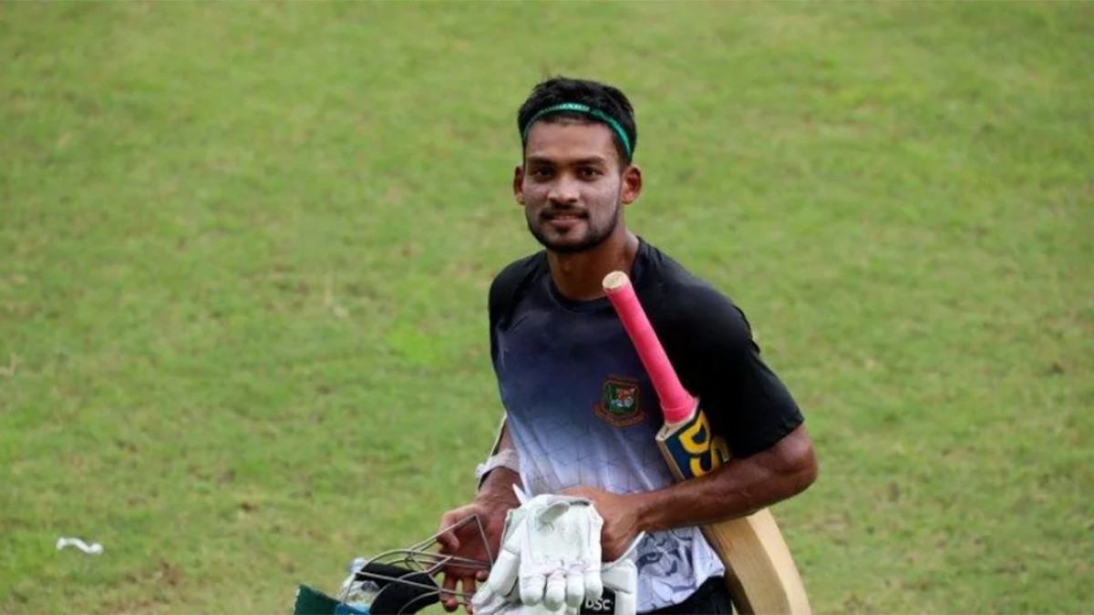 আফগানিস্তানের বিপক্ষে টেস্ট খেলতে আরব আমিরাত গেছেন শান্ত