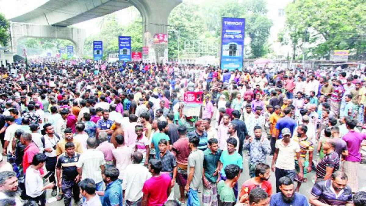 ধর্মঘটে ভোগান্তিতে রাজধানীবাসী