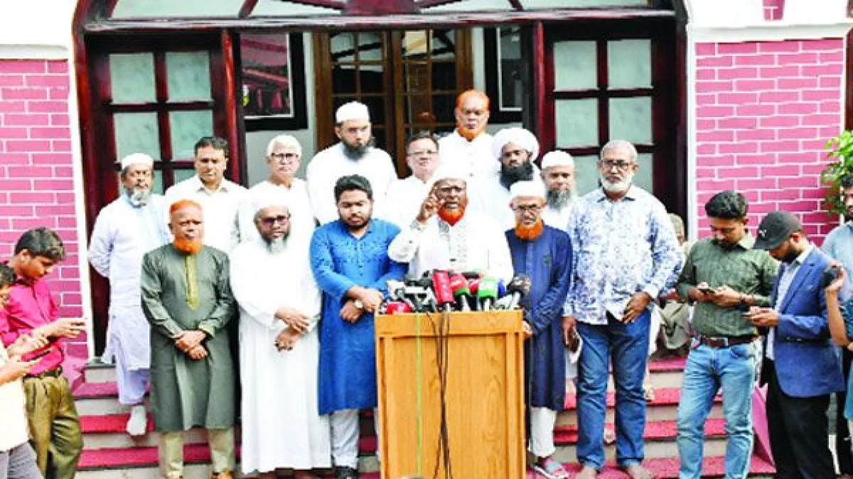 সরকার ফ্যাসিবাদী কায়দায় হামলা-মামলা ও দলীয়করণ শুরু করেছে : গোলাম পরওয়ার