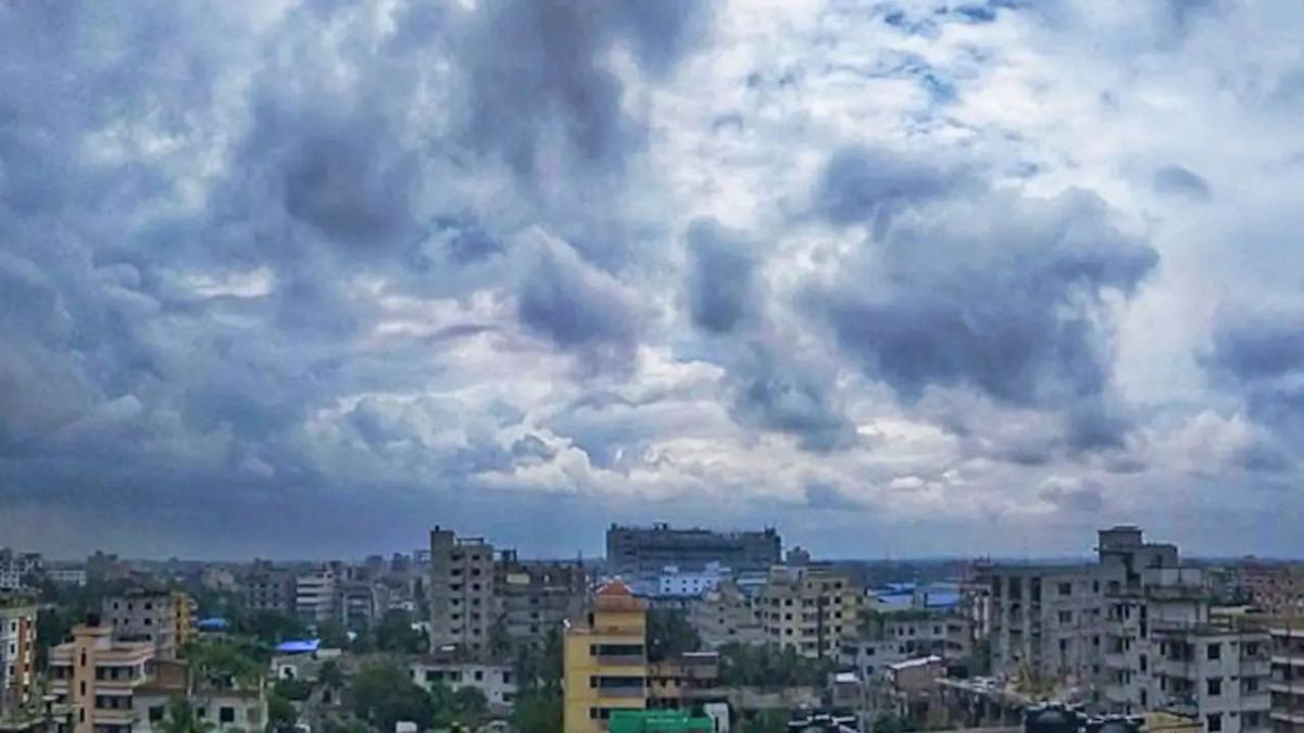 ঢাকার আকাশ আংশিক মেঘলা, কোথাও বৃষ্টির সম্ভাবনা