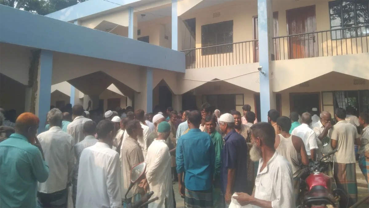 মেলান্দহে সার বিতরণ নিয়ে হট্টগোল, আহত ৩