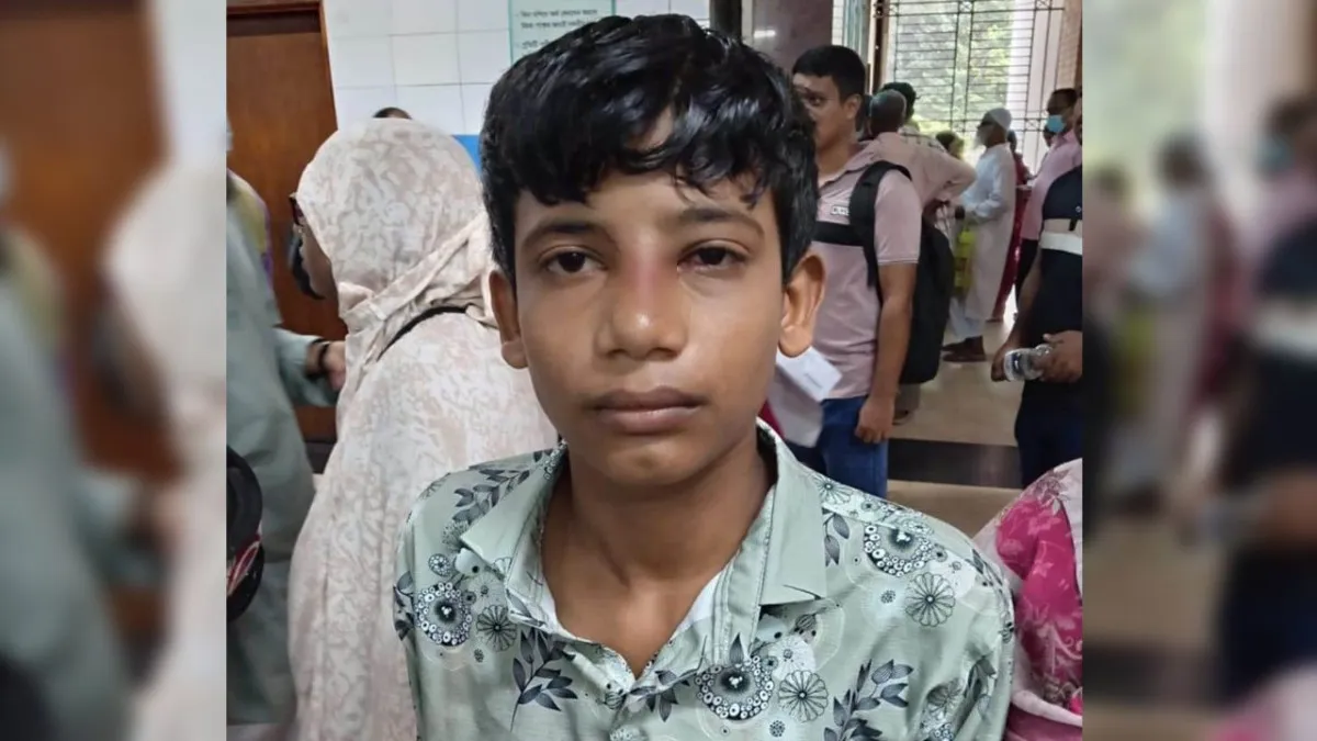 জাজিরায় ককটেল বিস্ফোরণে কিশোর আহত