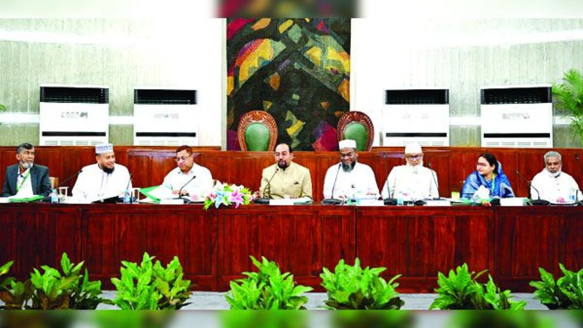 জেলাভিত্তিক আশ্রয়কেন্দ্র ও স্বেচ্ছাসেবকদের তালিকা চেয়েছে সংসদীয় কমিটি