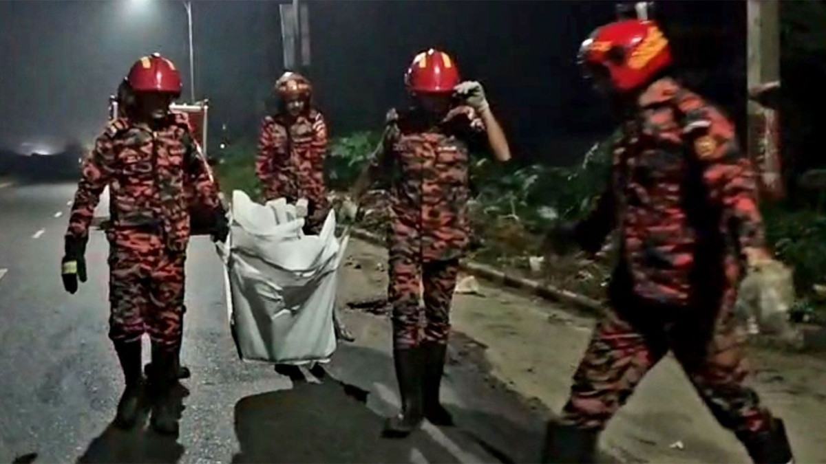 ঢাকা-মাওয়া এক্সপ্রেসওয়েতে সড়ক দুর্ঘটনায় অজ্ঞাতপরিচয় ব্যক্তি নিহত