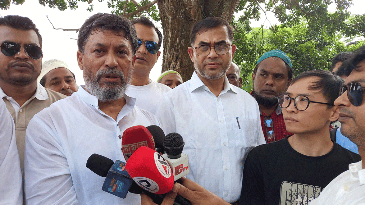 মাদারীপুর আড়িয়াল খাঁয় ৮০০ কোটি টাকা ব্যয়ে নির্মিত হচ্ছে সেতু