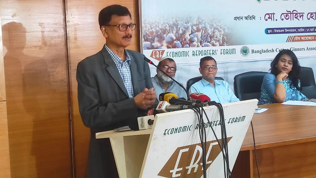 তুলাকে কৃষি পণ্য ঘোষণা করা হবে শিগগিরই : পররাষ্ট্র উপদেষ্টা