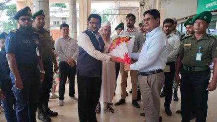 বেনাপোল স্থলবন্দর পরিদর্শনে ভারতীয় ডেপুটি হাইকমিশনার