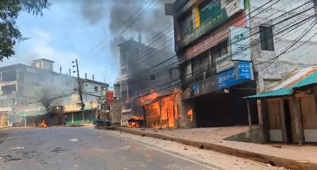 রাঙ্গামাটিতে সংঘর্ষ-ভাঙচুর, পরিস্থিতি নিয়ন্ত্রণে ১৪৪ ধারা জারি