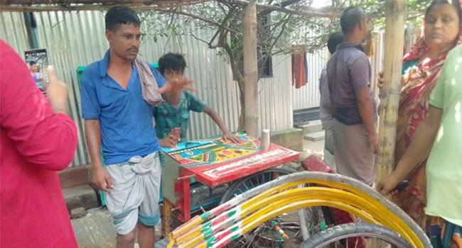দৌলতদিয়ায় ২৬টি অটোরিকশাসহ চোর চক্রের প্রধান গ্রেফতার