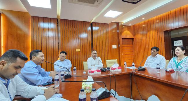 অপ্রীতিকর ঘটনা এড়াতে বান্দরবানে পাহাড়ি-বাঙালি নেতৃবৃন্দের শান্তি আলোচনা