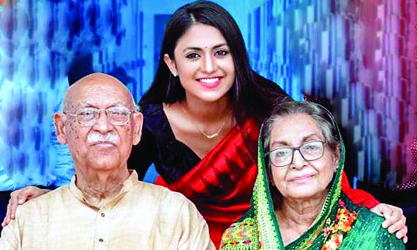 দুই কিংবদন্তির সঙ্গে অভিনয় করে গর্বিত অলংকার