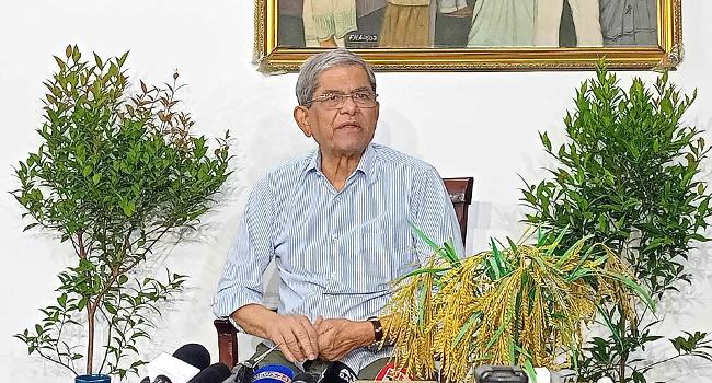 স্বৈরাচারের দোসররা অন্তর্বতী সরকারকে বিপাকে ফেলতে চাইছে : মির্জা ফখরুল