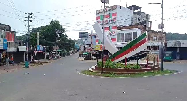 রাঙ্গামাটিতে ৭২ ঘণ্টা অবরোধের দ্বিতীয় দিন চলছে