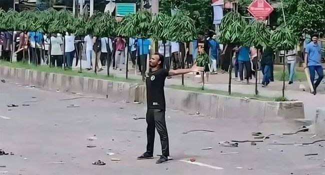 আবু সাঈদের শরীরে মিলেছে শর্টগানের গুলির চিহ্ন