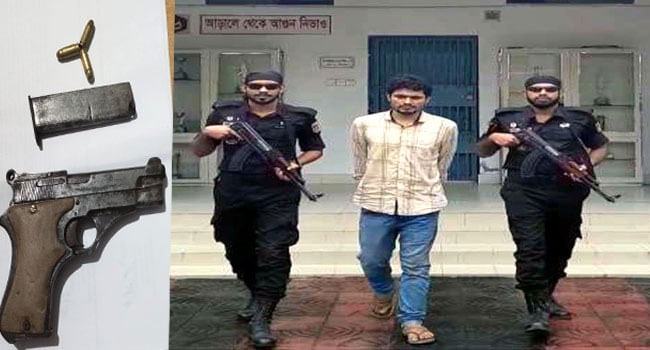 পিরোজপুরে ছাত্রলীগের সাবেক সহ-সভাপতি পিস্তলসহ গ্রেফতার