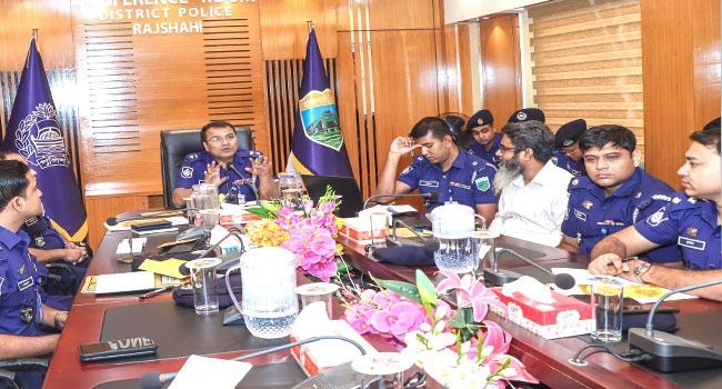 পূজা উপলক্ষে রাজশাহী পুলিশ সুপারের মতবিনিময়