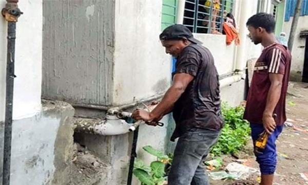 ফতুল্লায় ২৫০টি অবৈধ গ্যাস সংযোগ বিচ্ছিন্ন