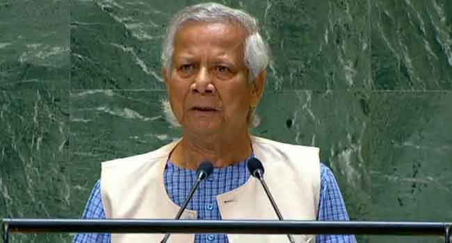 ফিলিস্তিনিদের রক্ষায় অবিলম্বে যুদ্ধবিরতির আহ্বান ড. ইউনূসের
