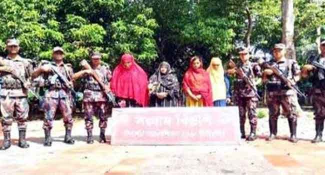 সিলেট সীমান্তে ভারত পালাতে গিয়ে এবার ৪ নারী আটক