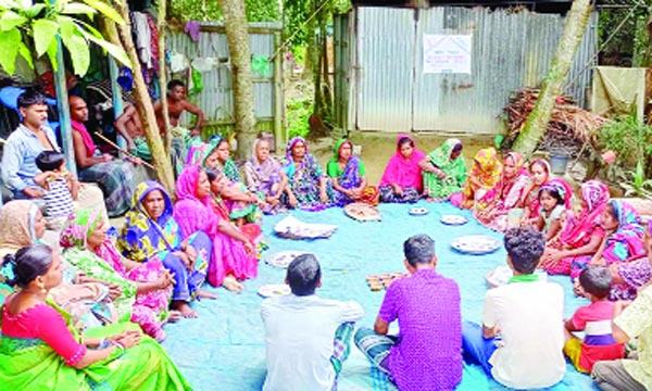 ঘিওরে দেশীয় প্রজাতির ব্যতিক্রমী ‘বীজমেলা’