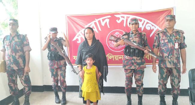 বেনাপোল সীমান্তে অবৈধ অনুপ্রবেশের দায়ে ২ ভারতীয় নাগরিক আটক