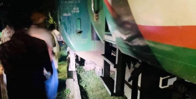 সাড়ে ৮ ঘণ্টা পর ঢাকা-ময়মনসিংহ রেল যোগাযোগ শুরু