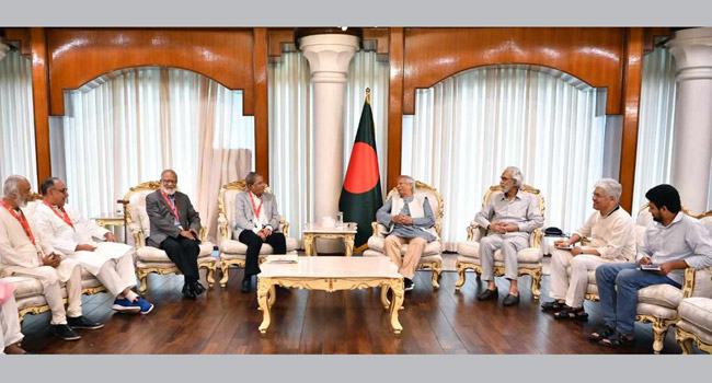 প্রধান উপদেষ্টার সাথে বিএনপির বৈঠক