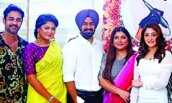 নেহার নবযাত্রায় সঙ্গী হলেন মৌসুমী, পূজা, জনি...
