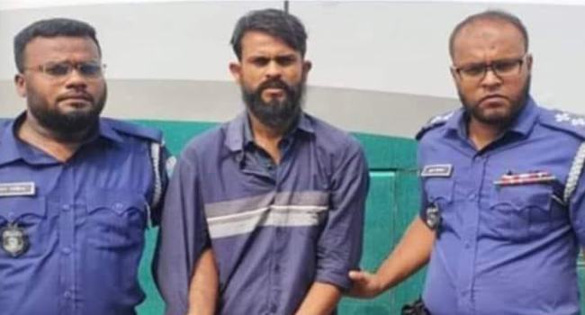 পাবনায় প্রতিমা ভাঙচুরের ঘটানায় যুবলীগকর্মী গ্রেফতার