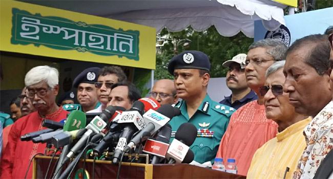 আত্মগোপনে থাকা পুলিশ সদস্যদের ব্যাপারে জনসাধারণের সহায়তা চাইল ডিএমপি