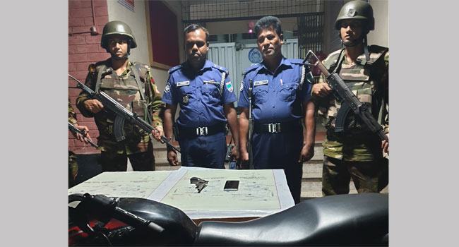 চুয়াডাঙ্গার আলমডাঙ্গায় আগ্নেয়াস্ত্র উদ্ধার