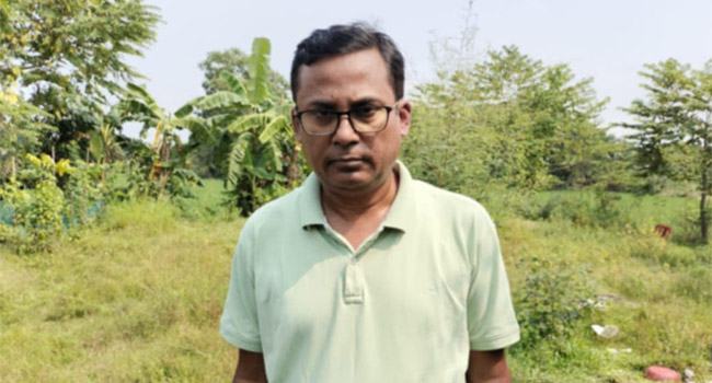 ভারত পালাতে গিয়ে সংসদ সচিবালয়ের যুগ্ম সচিব আটক