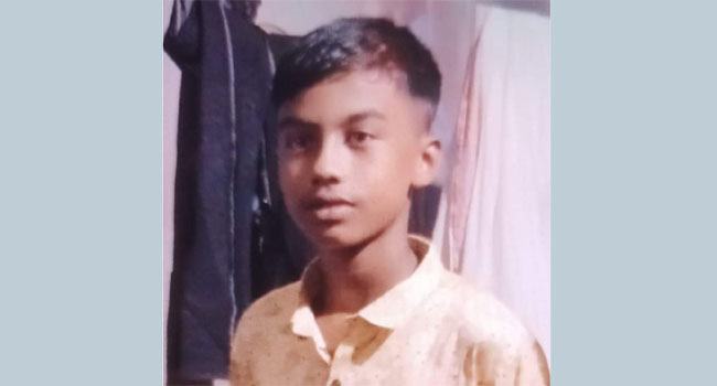 প্রতিমা বিসর্জনে সমুদ্রে নেমে নিখোঁজ স্কুলছাত্রের লাশ উদ্ধার