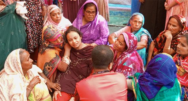 মানিকগঞ্জে শাপলা তুলতে গিয়ে পানিতে ডুবে ২ শিশুর মৃত্যু