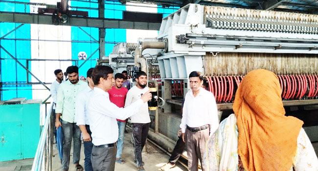 সাভারে ট্যানারির সিইটিপি পরিদর্শনে বিশ্বব্যাংকের পর্যবেক্ষক দল