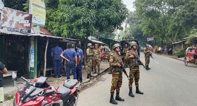 মাদককারবারকে কেন্দ্র করে যুবককে কুপিয়ে হত্যা