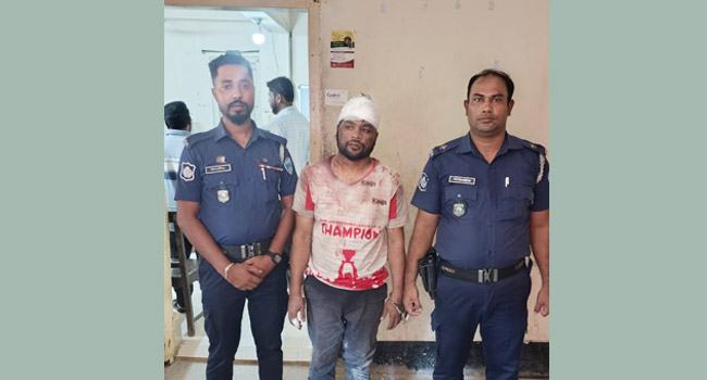 বাঁশখালীতে বিদেশ যেতে দেয়া টাকা ফেরত চেয়ে খুন