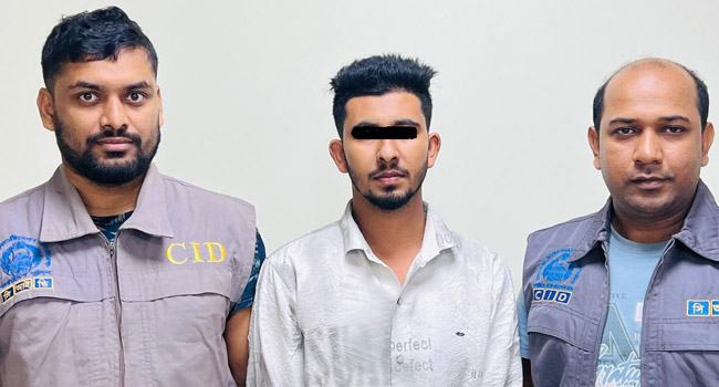 শহীদ সিফাতের পরিবারের সাথে প্রতারণা, গ্রেফতার ১