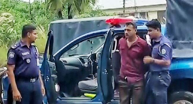 কুয়াকাটায় ২০ মামলার আসামি জুয়েল গ্রেফতার