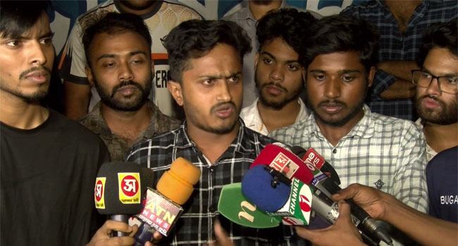রংপুরে আ’লীগ নেতার স্ত্রীর মামলা প্রত্যাহারে ১২ ঘণ্টার আল্টিমেটাম
