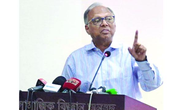শেখ মুজিব সময় পেলে হাসিনাকেও ছাড়িয়ে যেতেন : মাহমুদুর রহমান