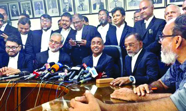 বিচারপতিদের অপসারণে সুপ্রিম জুডিশিয়াল কাউন্সিল পুনর্বহাল