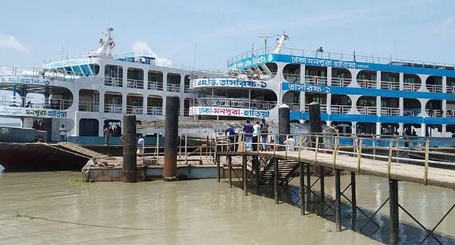 হাতিয়ার সাথে সারাদেশের নৌ যোগাযোগ বন্ধ