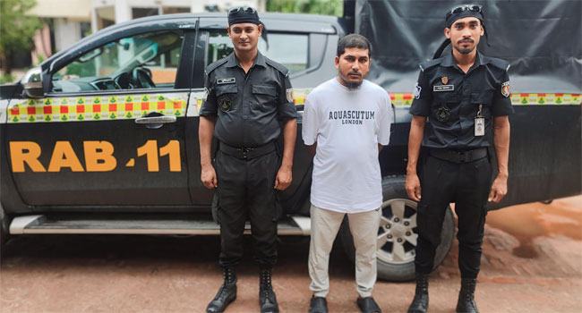 নারায়ণগঞ্জে আলোচিত হকার্স লীগ নেতা আসাদ গ্রেফতার