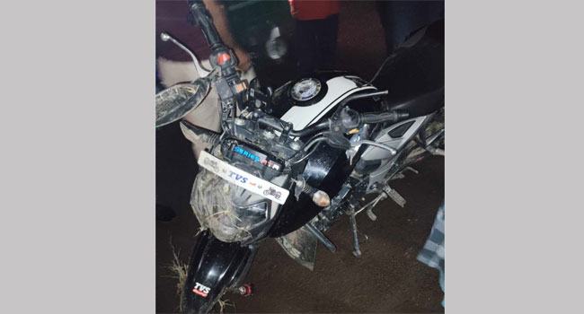 মিরসরাইয়ে সড়ক দুর্ঘটনায় কলেজছাত্র নিহত
