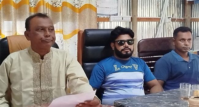 নড়াইলে বিভিন্ন অনিয়মের অভিযোগে বিএনপির সম্মেলন থেকে সরে দাঁড়ালেন সভাপতি প্রার্থী