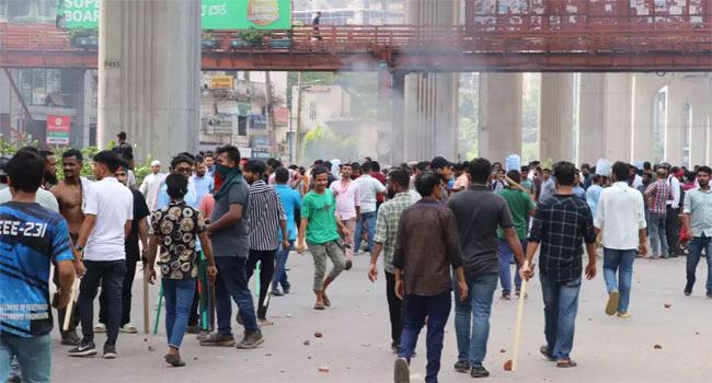 ছাত্র আন্দোলনে পুলিশের মৃত্যু নিয়ে ভুল তথ্যের বিষয়ে সতর্ক করল সরকার