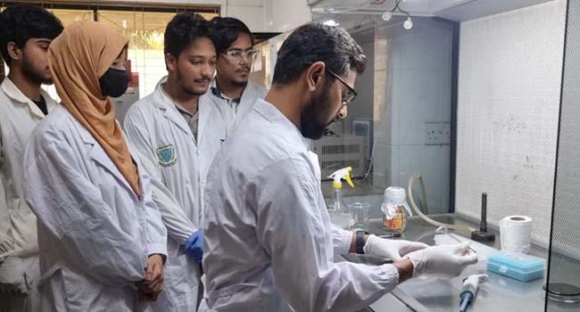 কৃত্রিম অ্যান্টিমাইক্রোবিয়ালের বিকল্প হবে আমের বীজের নির্যাস