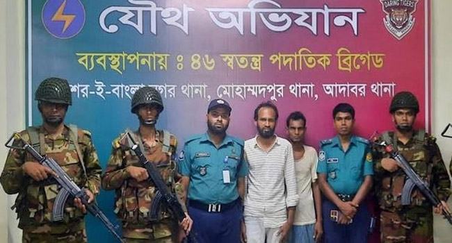সেনাবাহিনীর অভিযানে মোহাম্মদপুরে শীর্ষ তালিকাভুক্ত সন্ত্রাসীসহ ২২ জন গ্রেফতার