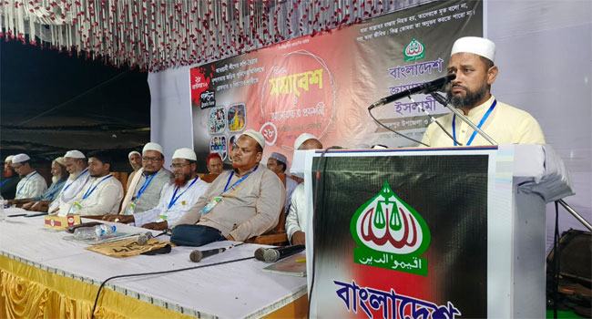 হাসিনার তৈরী আদালতেই তার বিচার করা হবে : ড. খায়রুল আনাম